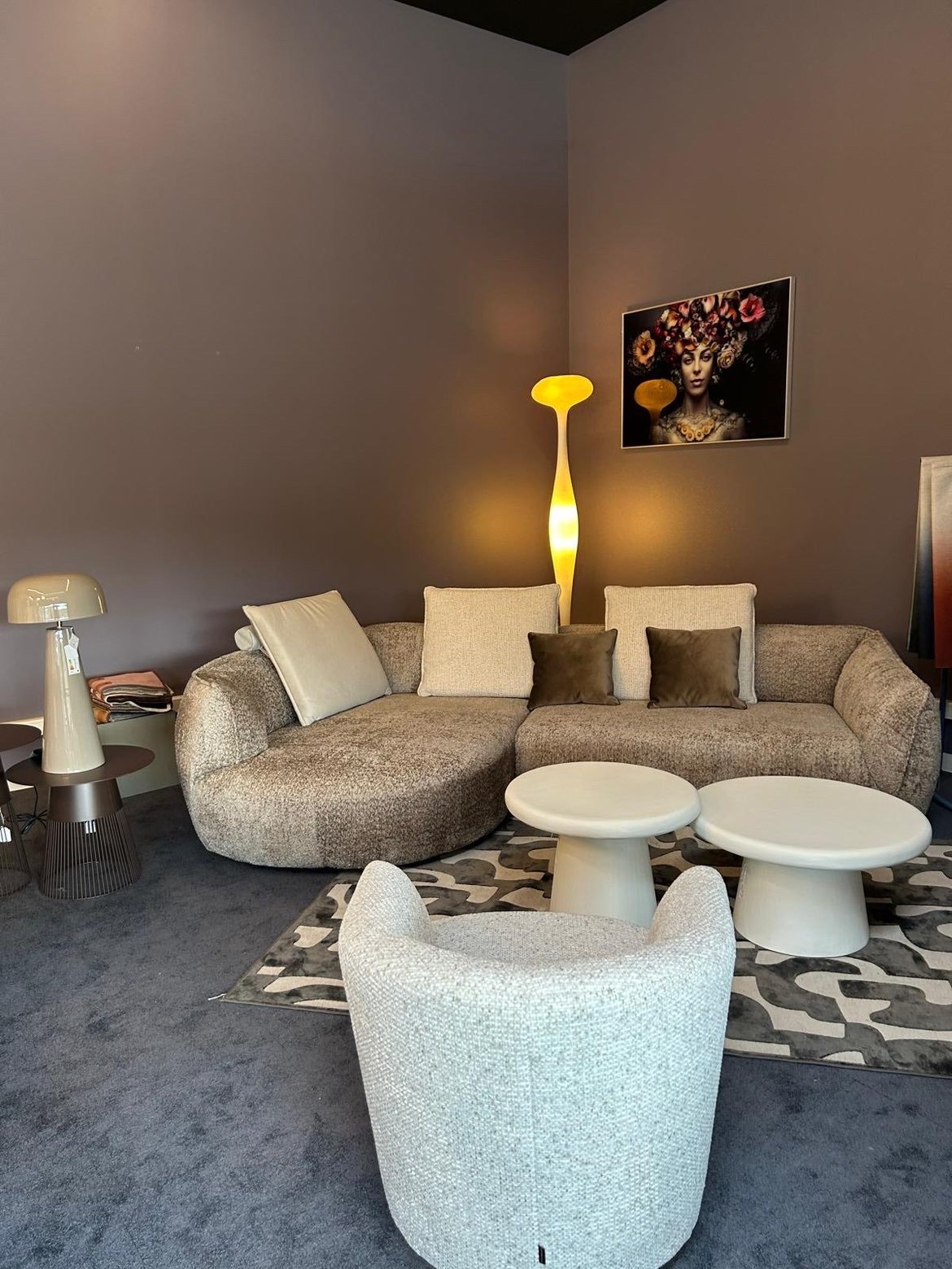 Canapé et fauteuil du showroom